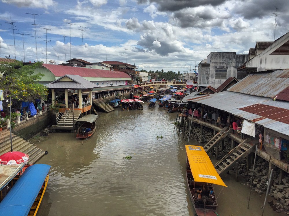 Amphawa, a floating market. Touristic, but nice. 